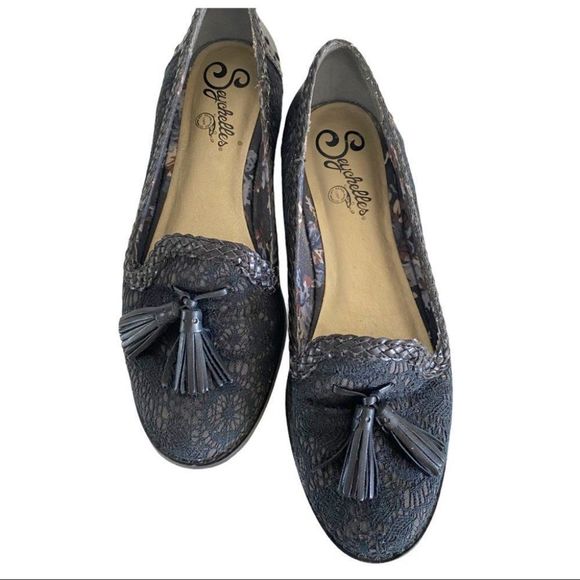 Seychelles Black lace style flat slip on loafers with tassels size 6 VGUC - Picture 4 of 8